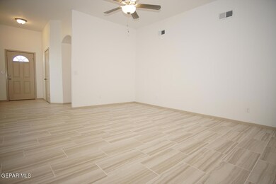 613 Cedarwood Ave, El Paso, TX 79928 - photo 4