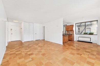 Columbia unit 6D, New York, NY 10025 - photo 3