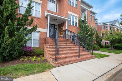 2408 Forest Edge Ct unit 204H, Odenton, MD 21113 - photo 2