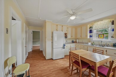 Kitchen 3