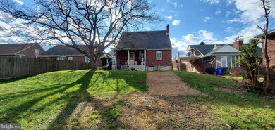 213 Arlington St, Reading, PA 19611 - photo 3