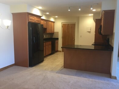 2344 Commonwealth Ave unit 3-3, Auburndale, MA 02466 - photo 2