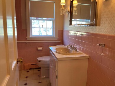 15 Cypress St, Marblehead, MA 01945 - photo 6