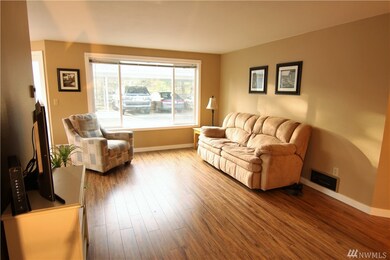 105 Fairside Dr unit 1F, Lynden, WA 98264 - photo 3