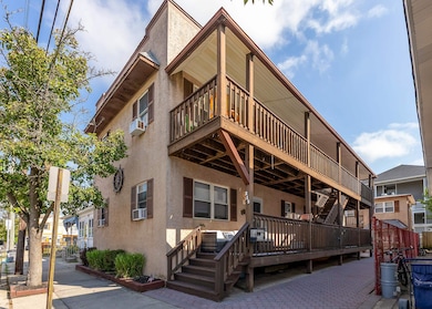 213 E Baker Ave unit 3, Wildwood, NJ 08260 - photo 2