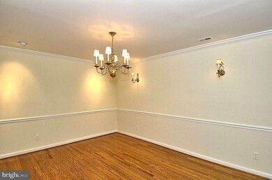 4974 Sentinel Dr unit 206, Bethesda, MD 20816 - photo 6