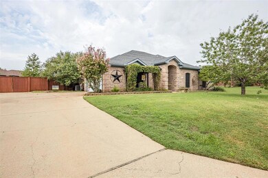 3219 Meandering Way, Granbury, TX 76049 - photo 4