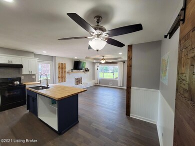 245 Shelley Ct, Mount Washington, KY 40047 - photo 4