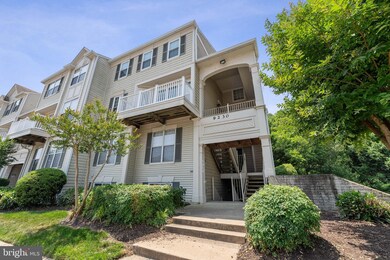 9230 Cardinal Forest Ln unit 9230D-, Lorton, VA 22079 - photo 2