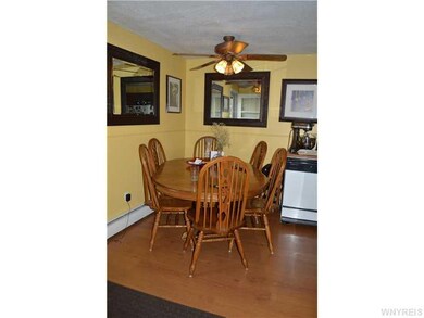 749 Remington Dr, North Tonawanda, NY 14120 - photo 4