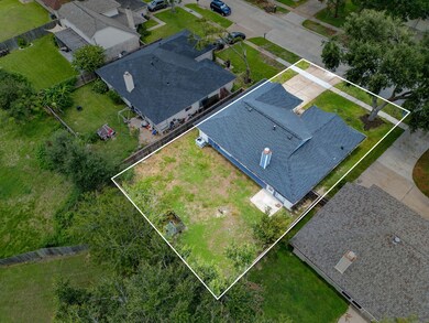 15511 Pebble Lake Dr, Houston, TX 77095 - photo 3