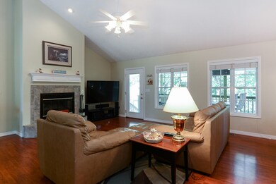 179 Deer Park Cir, Kimberling City, MO 65686 - photo 2