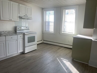 22 South St, Somersworth, NH 03878 - photo 4