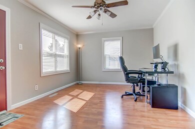 8834 Highland St, Highland, IN 46322 - photo 3