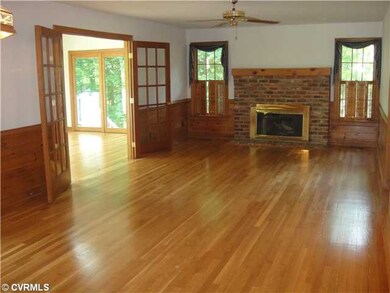 Den/Family/Great Room - Huge family room with bric