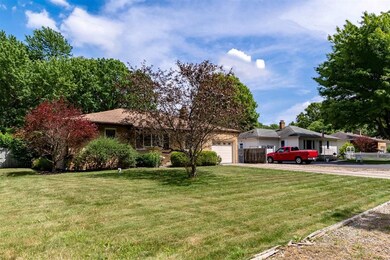 53142 Twyckenham Dr, South Bend, IN 46637 - photo 2