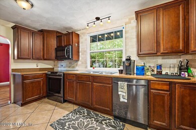 07-Kitchen