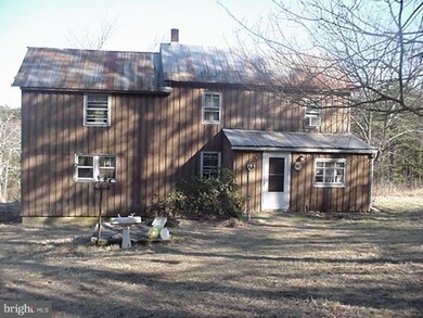 2715 Little Cacapon Mountain Rd, Points, WV 25437 - photo 7