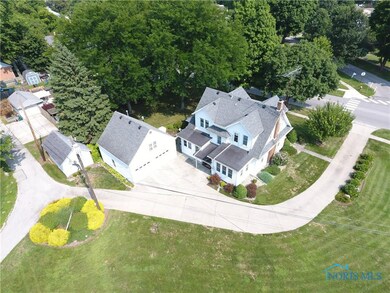 215 Rice St, Elmore, OH 43416 - photo 2