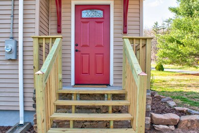 03_3765_Rutrough_RD_SE3_mls