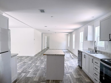 8267 W Jennifer Ct, Crystal River, FL 34428 - photo 7