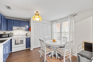 7729 Bernadette Ln unit 322B, Raleigh, NC 27615 - photo 5