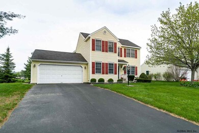 4 Rotterdam Dr, Glenmont, NY 12077 - photo 2