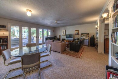 003_Family Room
