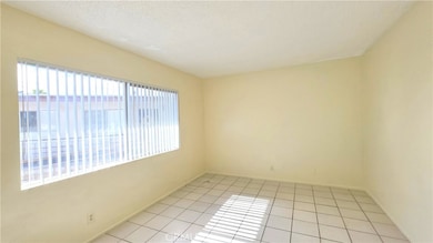 1026 W Granada Ct unit 16, Ontario, CA 91762 - photo 4