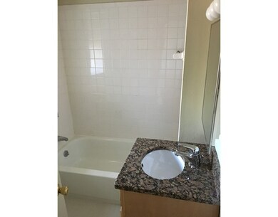 144 Saint Botolph St unit BOTOLPH, Boston, MA 02115 - photo 6