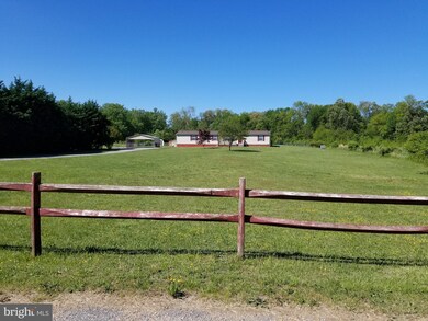 36849 Dannys Ln, Chaptico, MD 20621 - photo 2