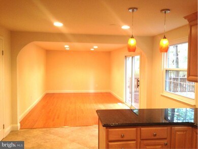 8467 Kings Meade Way, Columbia, MD 21046 - photo 6