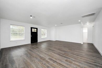 15402 Corsair Rd, Houston, TX 77053 - photo 5