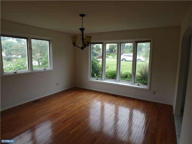 2 Chapel Cir, Broomall, PA 19008 - photo 4