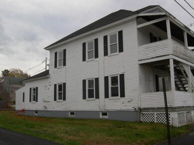 111 May St, Biddeford, ME 04005 - photo 2