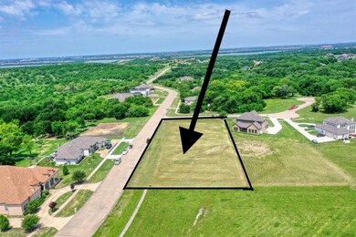 1003 Mesquite Ct, Grand Prairie, TX 75104 - photo 2