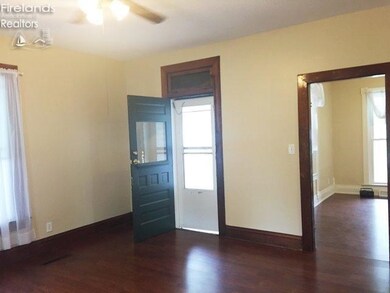 521 G St, Findlay, OH 45840 - photo 2