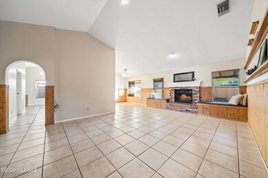 06-Living Area