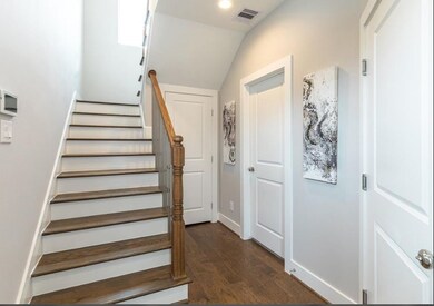 622 E Janisch Rd unit E, Houston, TX 77022 - photo 4