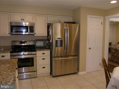 7 Pendleton Dr, Cherry Hill, NJ 08003 - photo 4