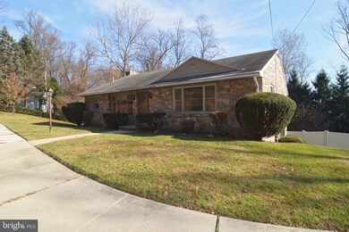 2010 Hill Rd, Reading, PA 19602 - photo 3