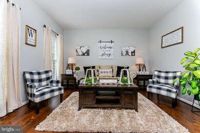 11120 Stainsby Ct, Bristow, VA 20136 - photo 5