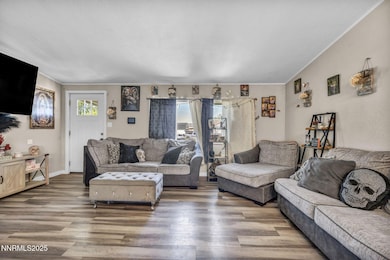 29-web-or-mls-486-niles-way