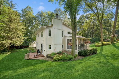 17800 Frommes Cir, Minnetonka, MN 55345 - photo 3