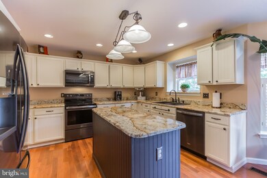 745 Bella Vista Dr, Owings, MD 20736 - photo 6