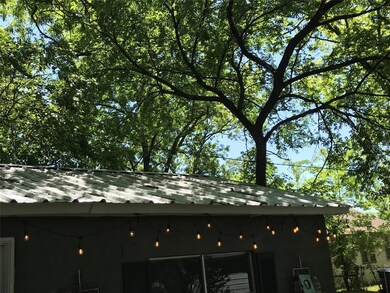 217 W Murray St, Denison, TX 75020 - photo 4