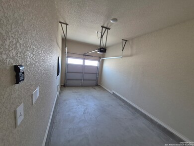 6414 Luglio Ln, San Antonio, TX 78233 - photo 5