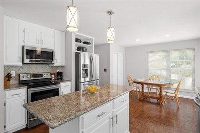 Plenty of storage in the kitchen, pantry off break