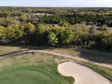 22047 Raintree Ct, Whitney, TX 76692 - photo 2