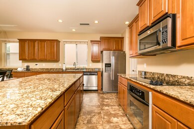 1073 W Caroline Ln-15